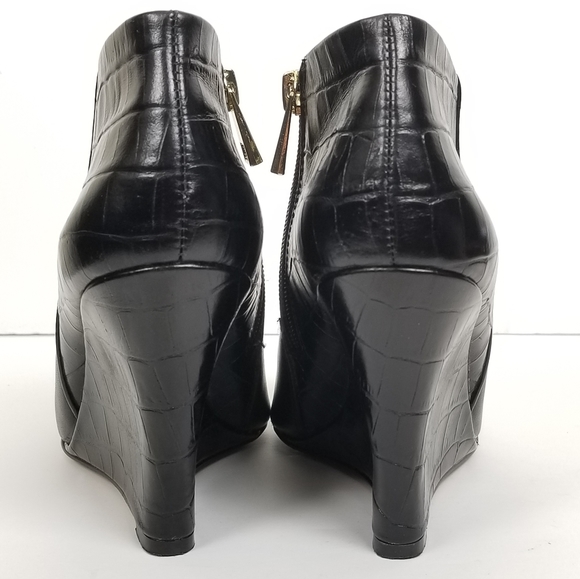 Ann Taylor Wedge Ankle Booties Zippered Sz 5.5 - Picture 3 of 5